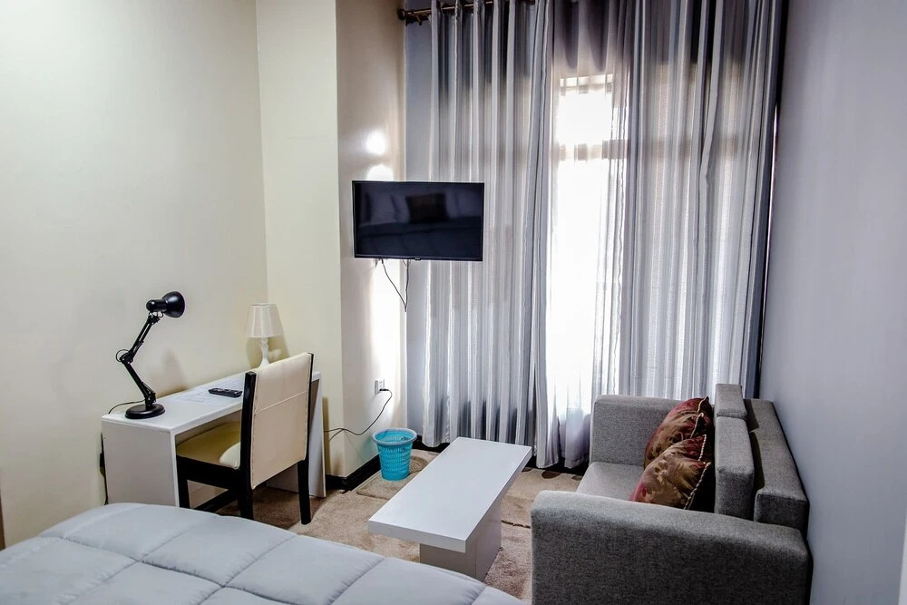Ezra boutique villa