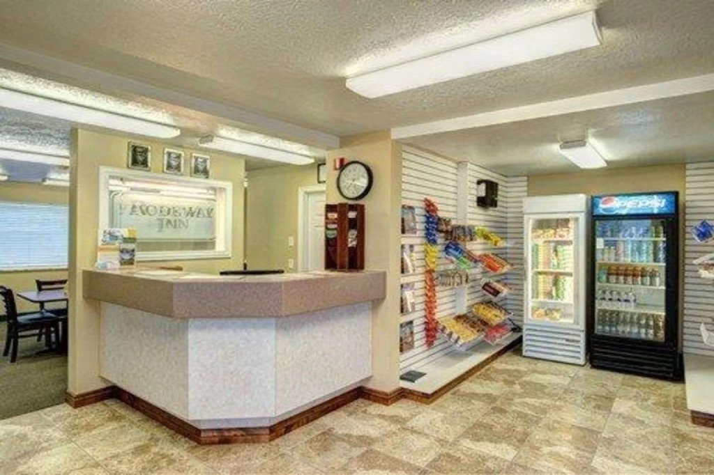 Cathedral Valley Inn