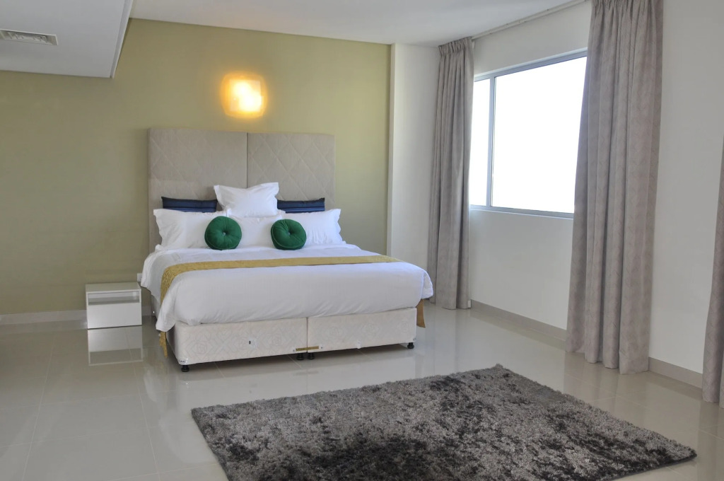 Gulf Suites Hotel Amwaj