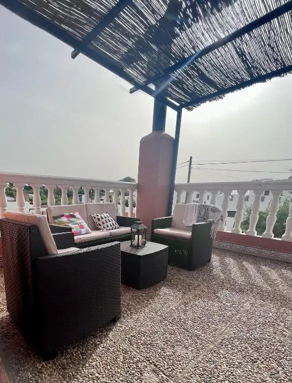 Apartamento Bamboleo con piscina -solo familias y parejas-