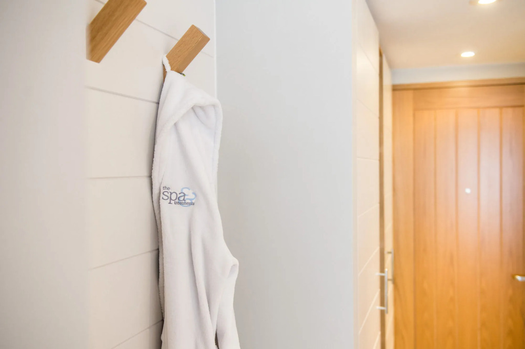 North Lakes Hotel and Spa