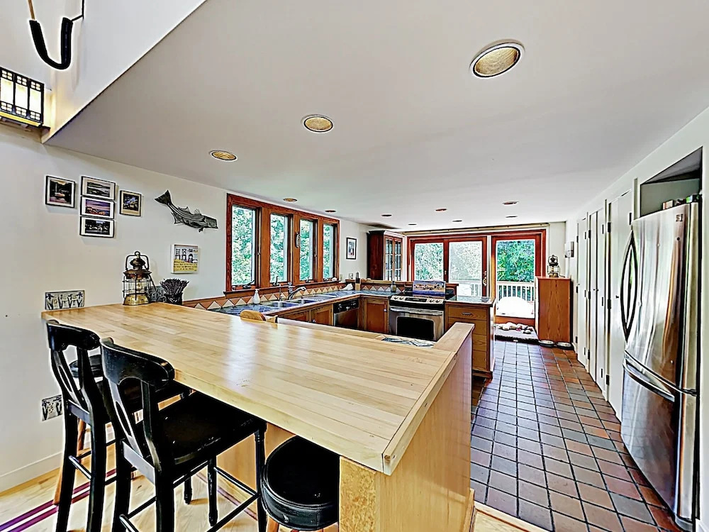 New Listing! Wooded Haven W/ Bay & Beach Access 4 Bedroom Home