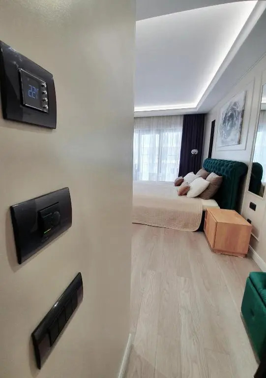 Residence 81