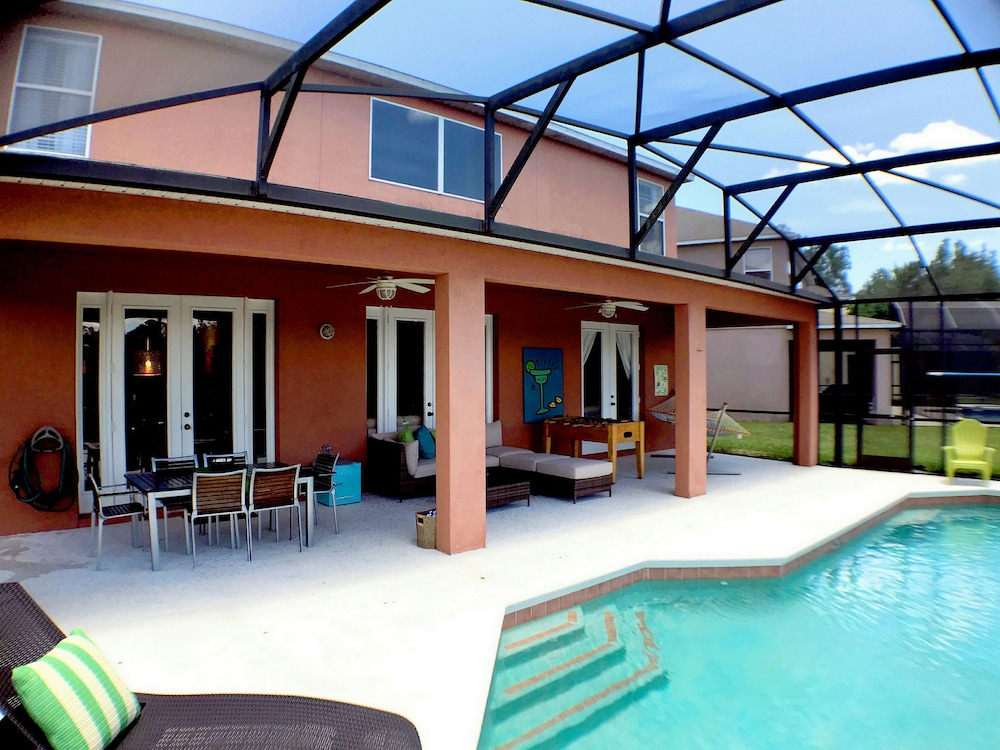 Aquamarine Hideaway