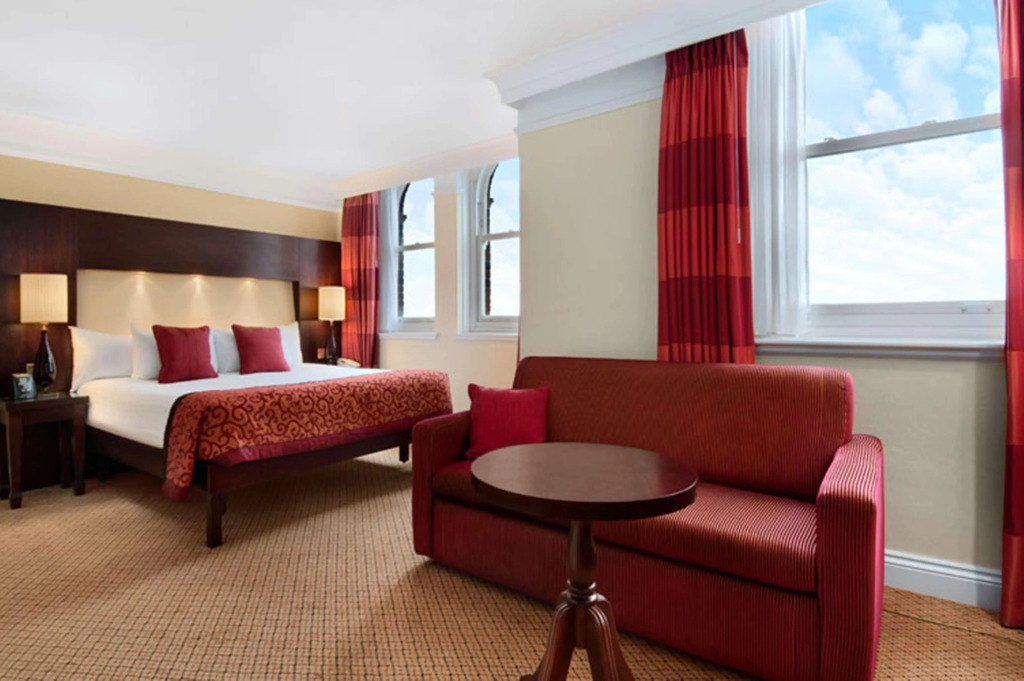 DoubleTree By Hilton Brighton Metropole