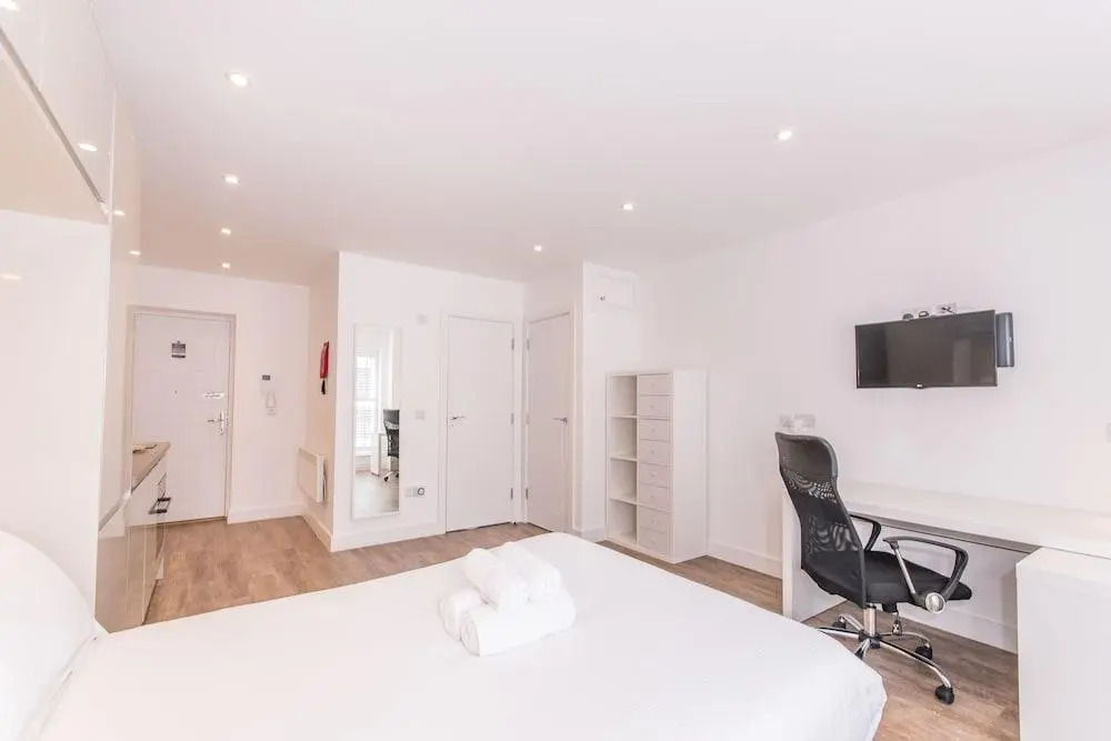 Town or Country-Canute Studio