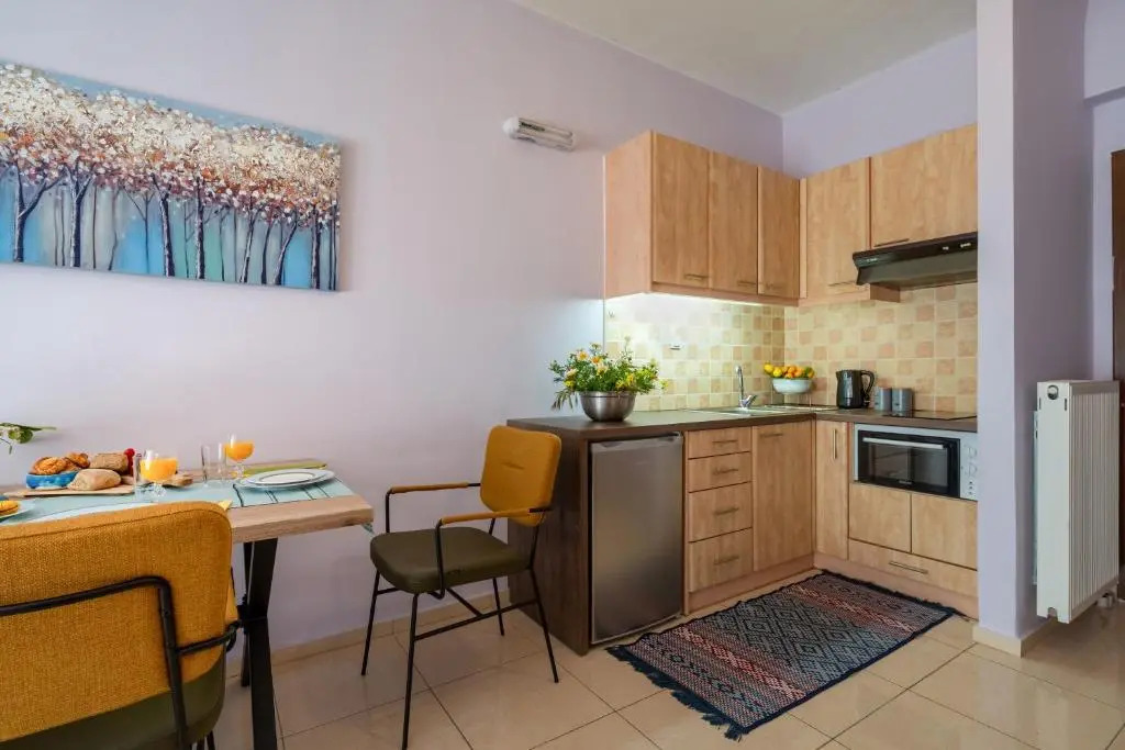 Arie's 1 Bedroom Apartment
