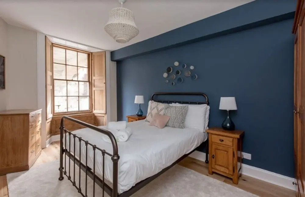 Modern Main Door Apt in the Heart of Edinburgh