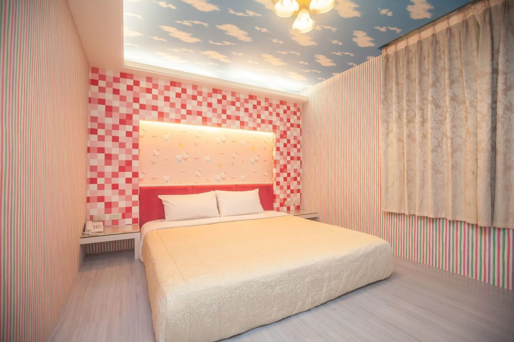 Cherry Blossom Motel