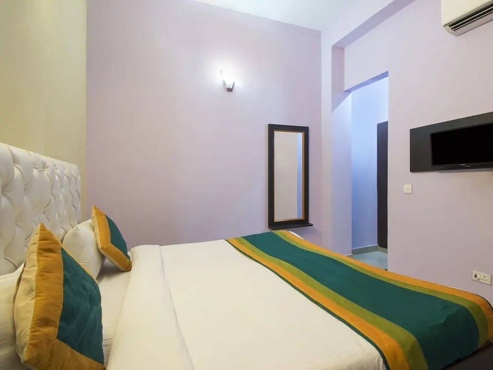 The Mango House by OYO Rooms