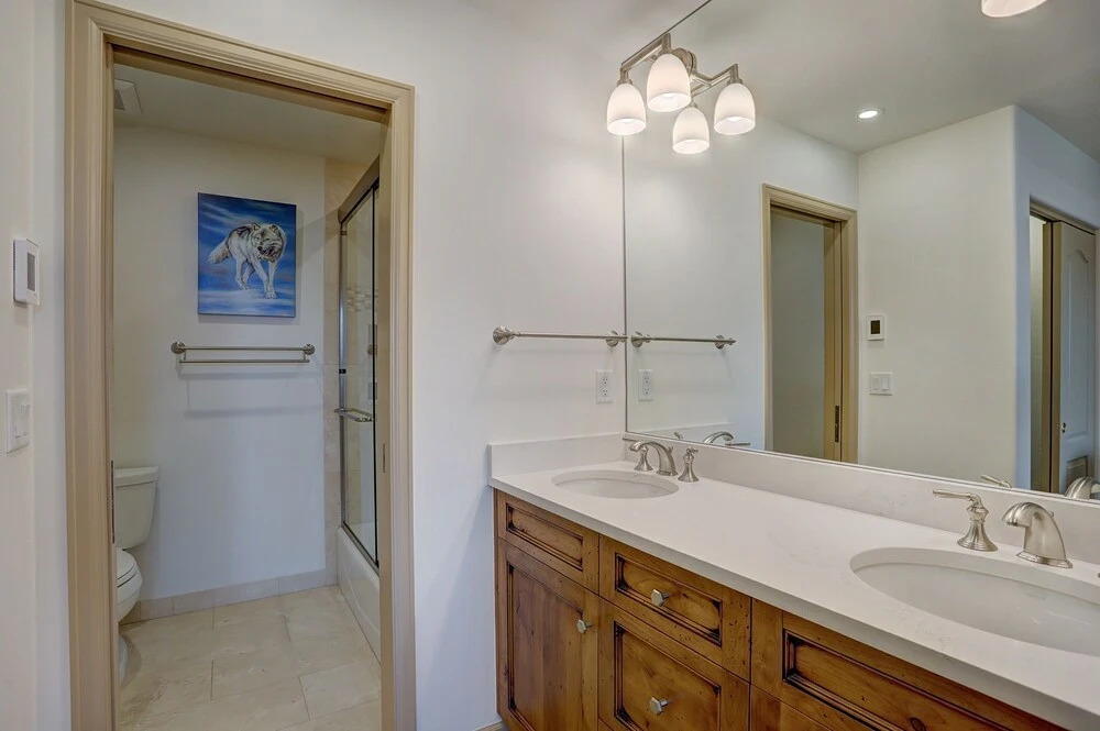 2br In The Seasons At Arrowhead-vaulted Ceilings 2 Bedroom Condo by RedAwning