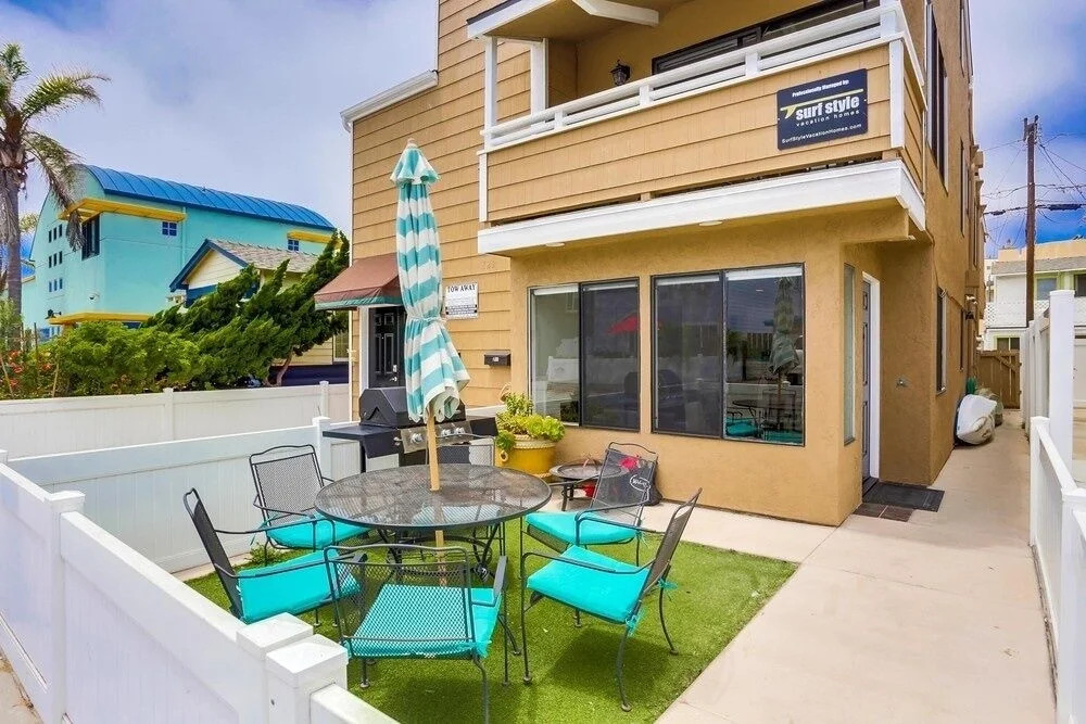 Beach Style 3 - 6 Br Home