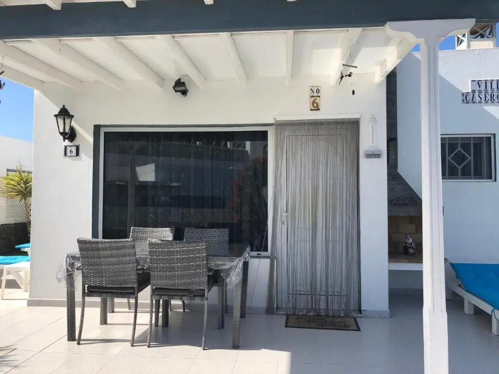 Caserones 6, Attractive 2 bed bungalow