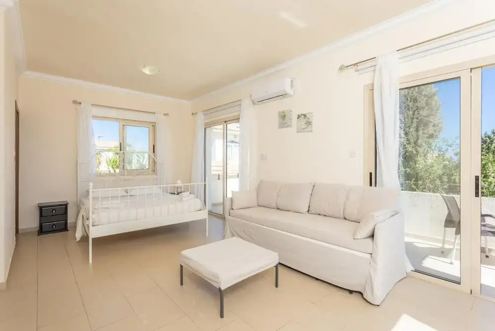 Villa Meli With 3 Bedrooms and 3 Bathrooms
