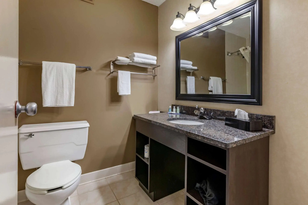 Quality Inn & Suites Escanaba North