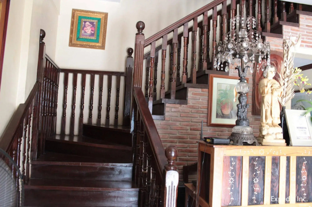 Casa Rica Hotel