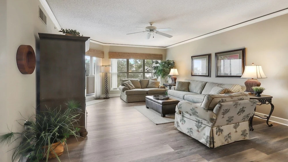 5401 Hampton Place
