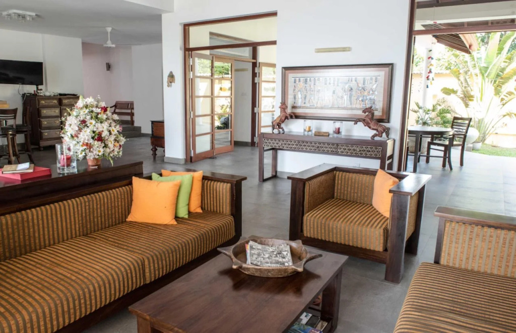 IMAGINE Villa Hotel