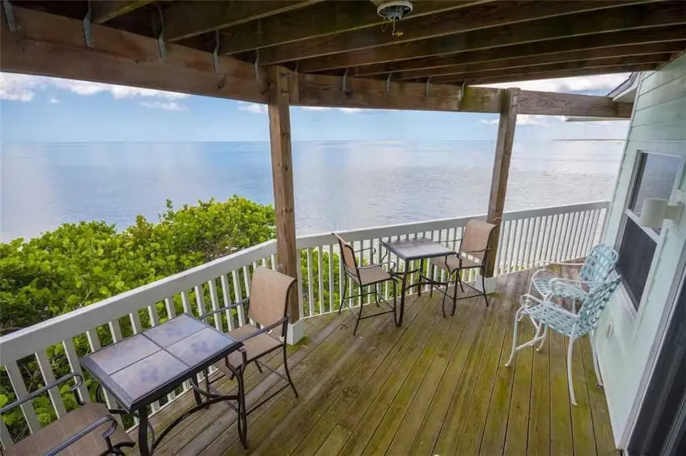 163-Pelican Pointe