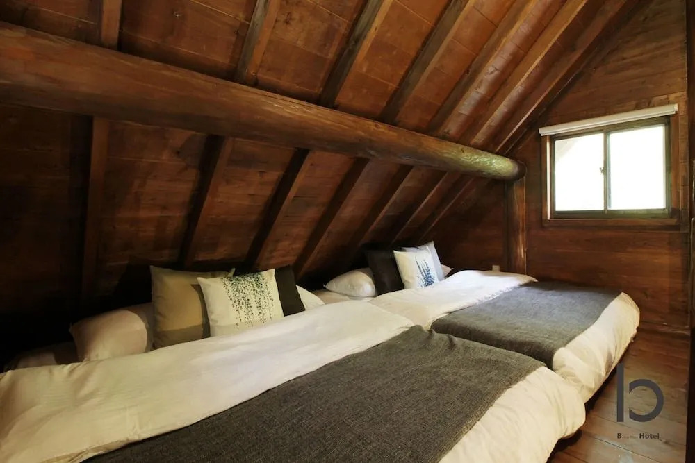 Yoshiwa House