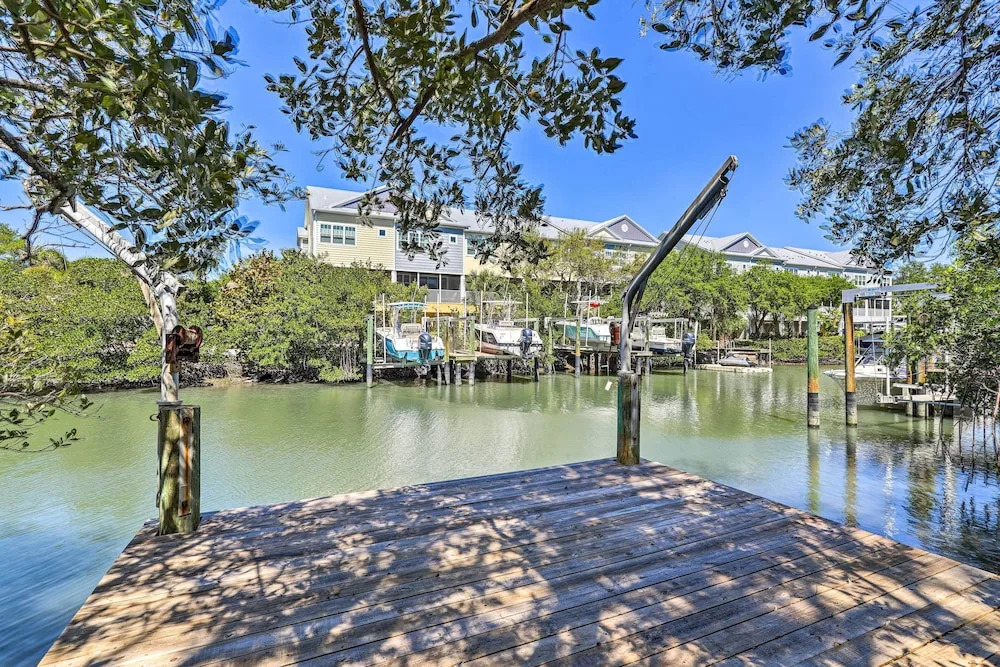 Tropical Waterfront Home: Central Location!