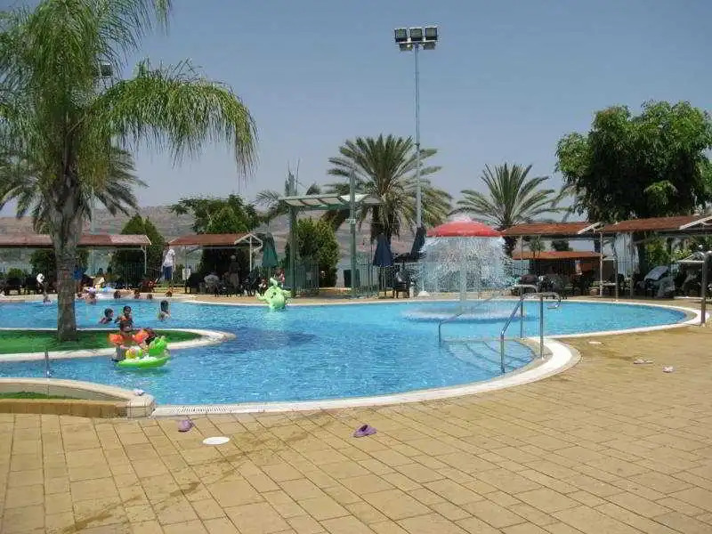 Maagan Eden Holiday Village