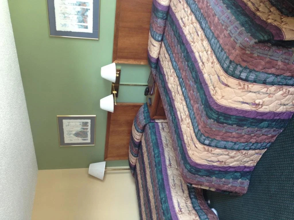Knights Inn Motel