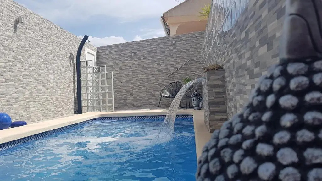 Amazing Studio with a Pool