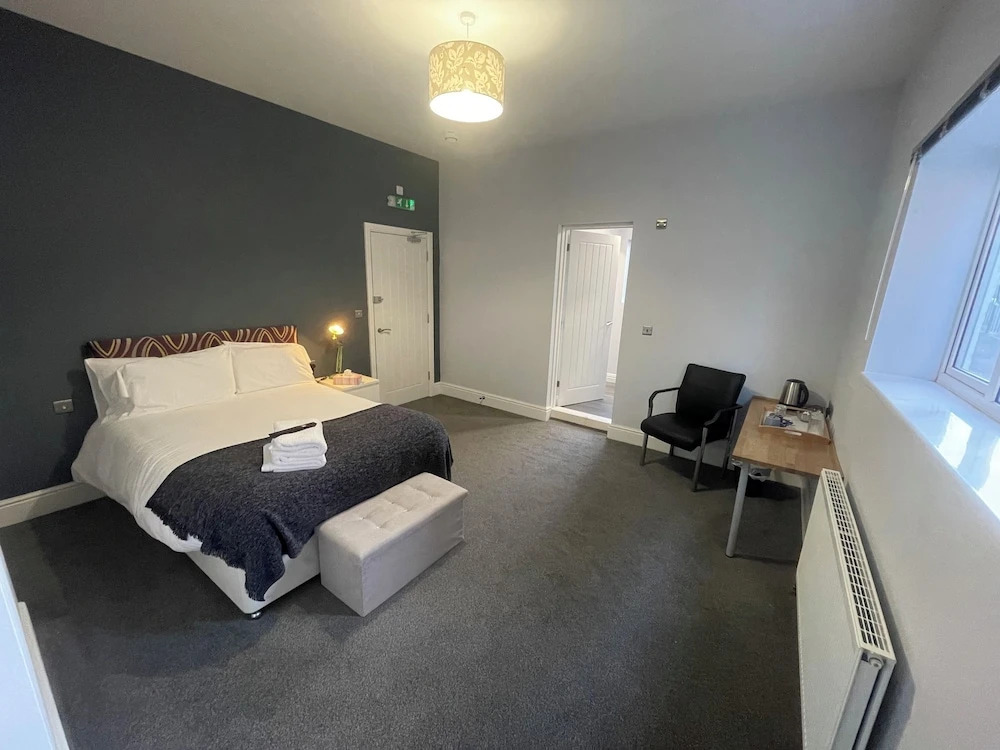 Arlan House, Central Basingstoke Hotel