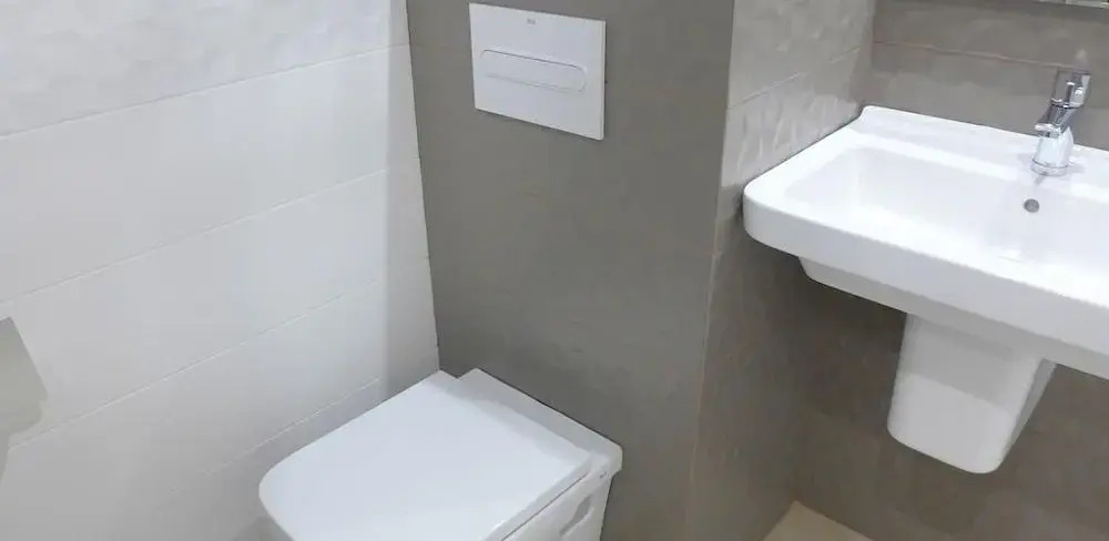 Apartamento familiar cerca de Port Avenuta