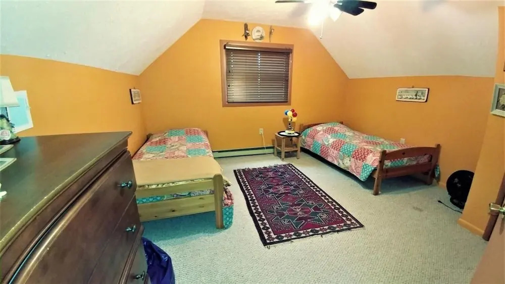 A_lazy_river_cabin