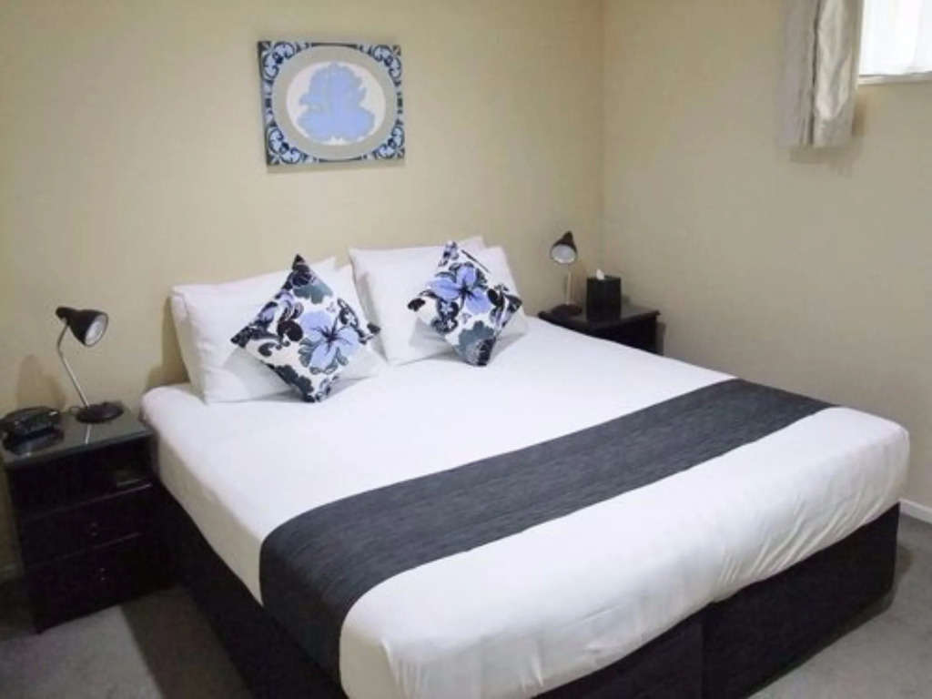 Abbella Lodge Motel