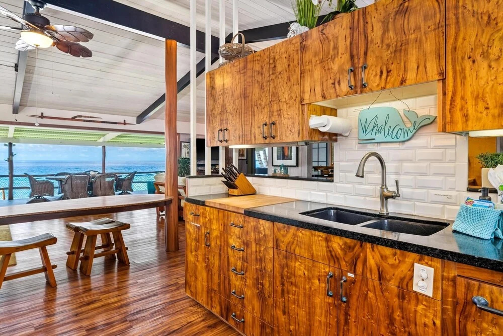 Big Island Private Home Alii Drive 6596 3 Bedroom Home