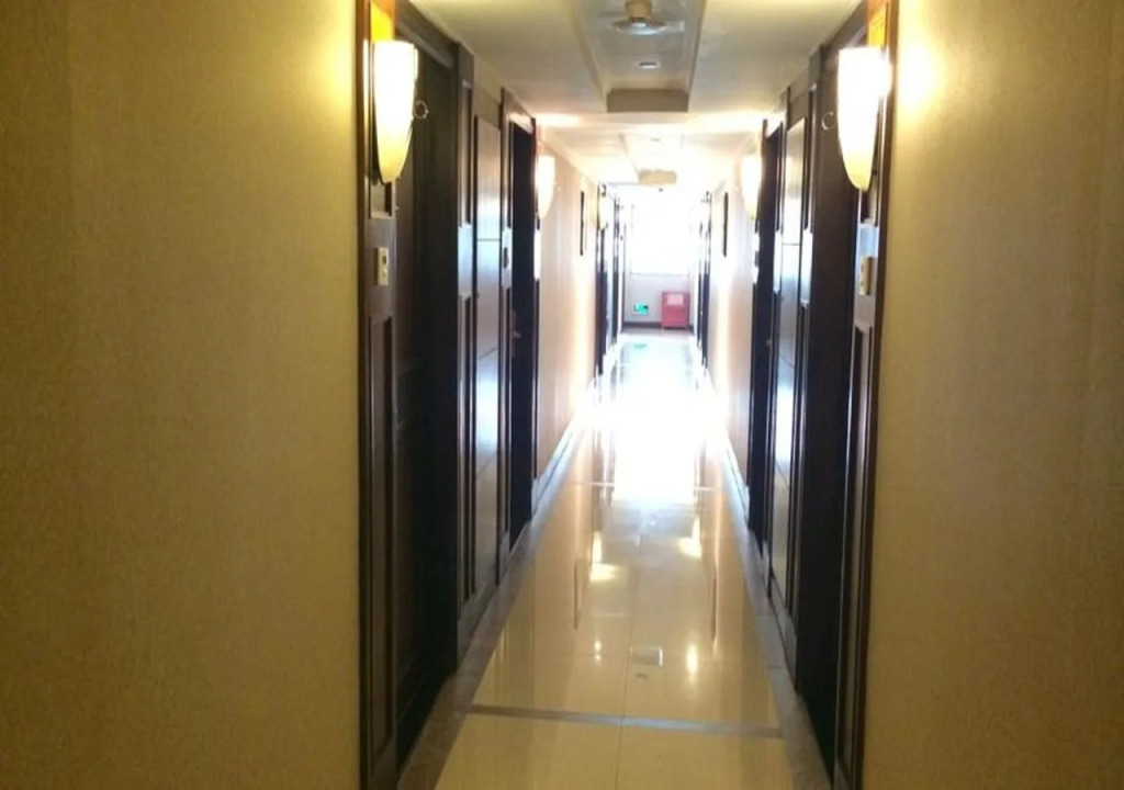 Lee Garden Inn