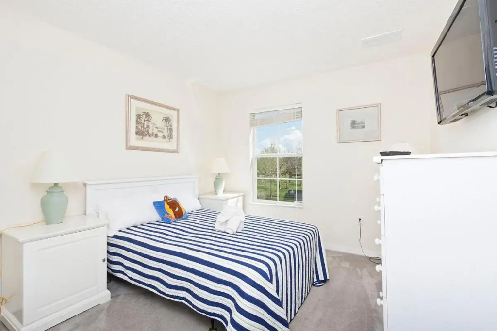 3Br 3Bath Private Townhome 10min Disney 1270ft