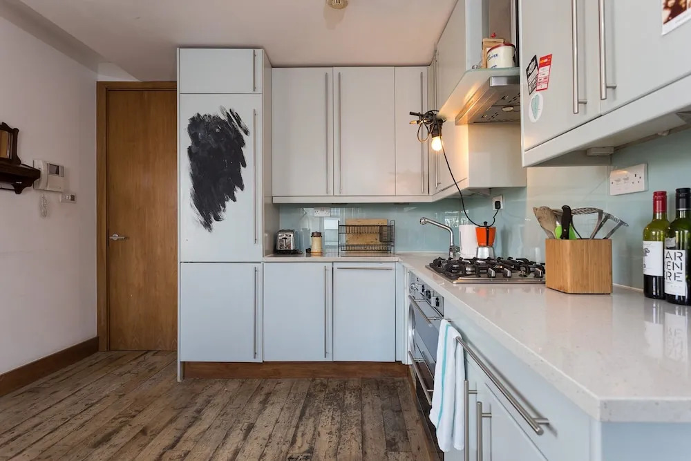 2 Bedroom Flat In Central Dalston