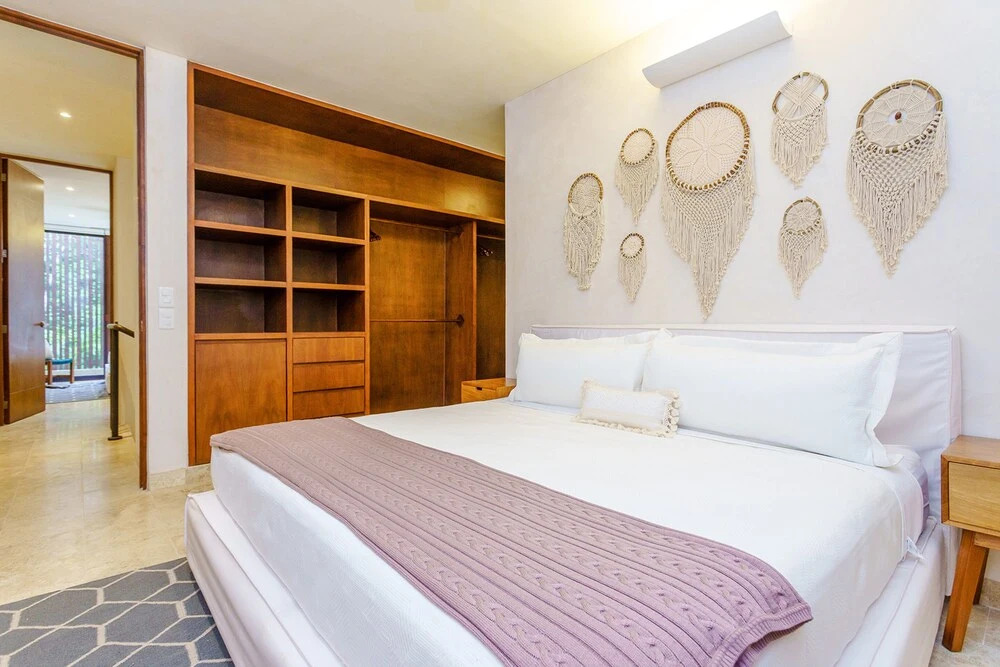 Jungle Luxury in Private Residential Area & Stunning Rooftop by Stella Rentals