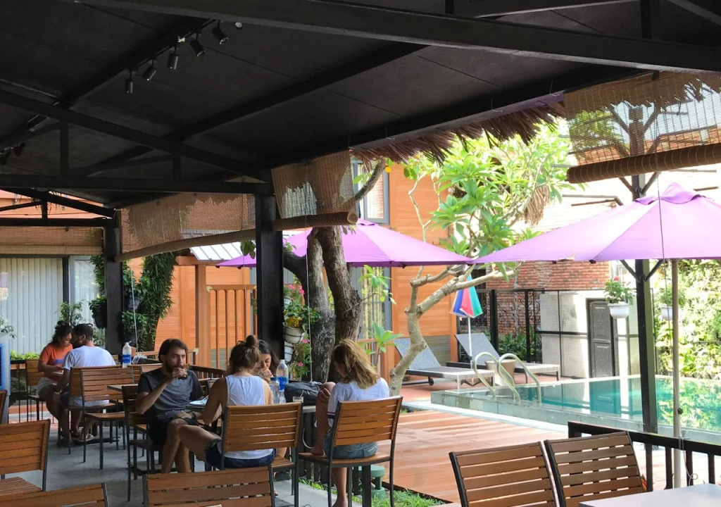 Zoneland Apartments - Tropical Forest Mountain View - Hostel