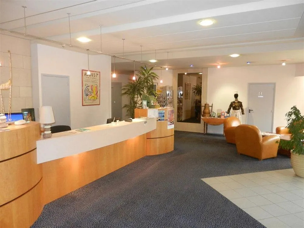 Hôtel Dupleix - Hyper centre - Réouverture