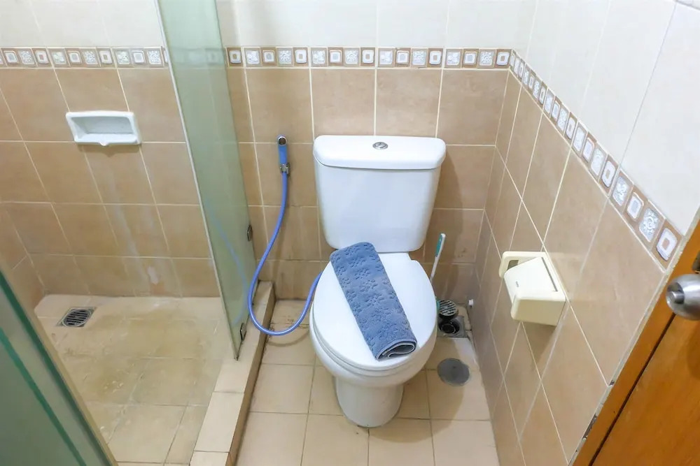 Best Price Hampton's Park Apartment Near Pondok Indah Mall