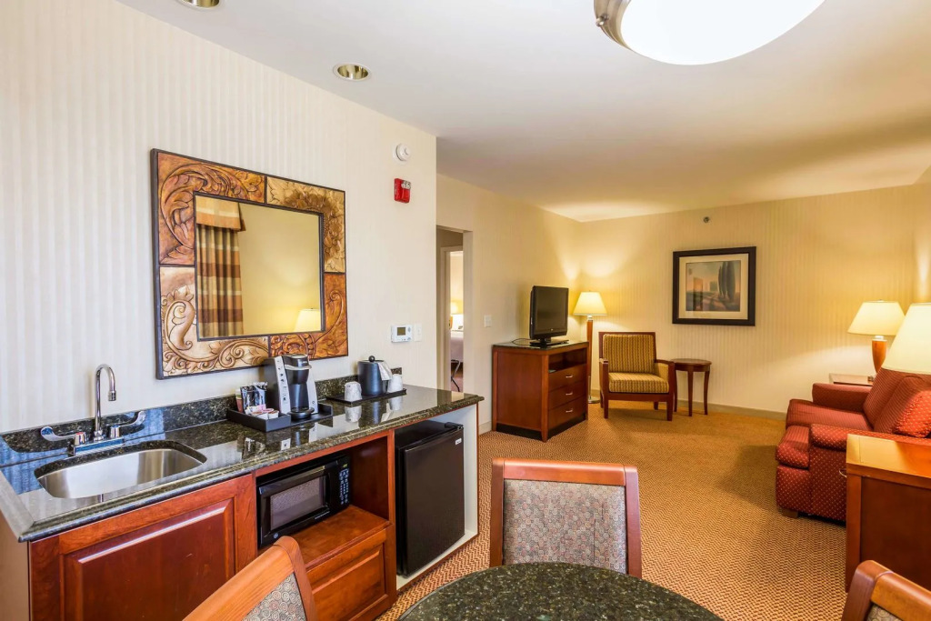 Hilton Garden Inn Milwaukee Northwest Conference Center