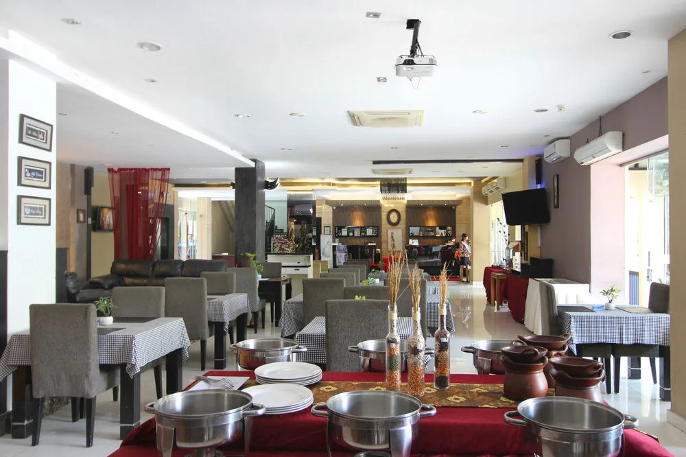 艾里泗水萨瓦汉克兰甘酒店(Airy Sawahan Kranggan Surabaya)