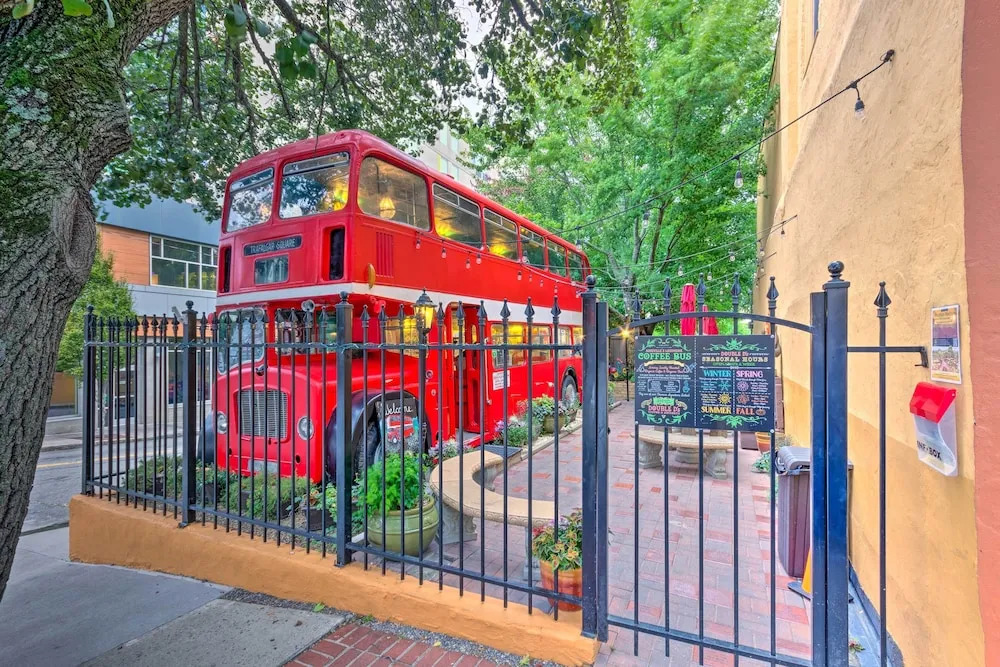 Walkable Downtown Asheville Condo w/ Balcony