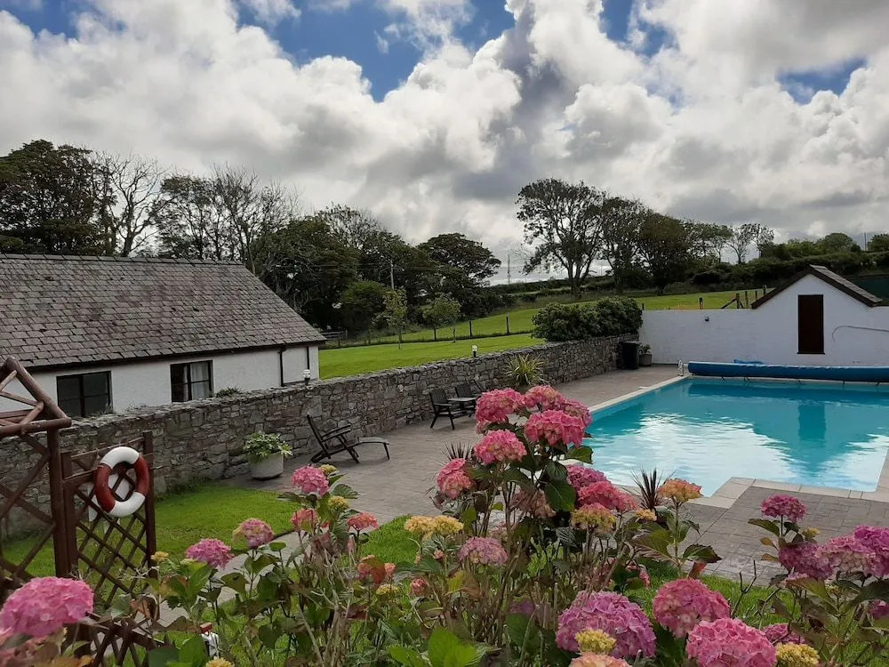 Trenewydd Farm Holiday Cottages