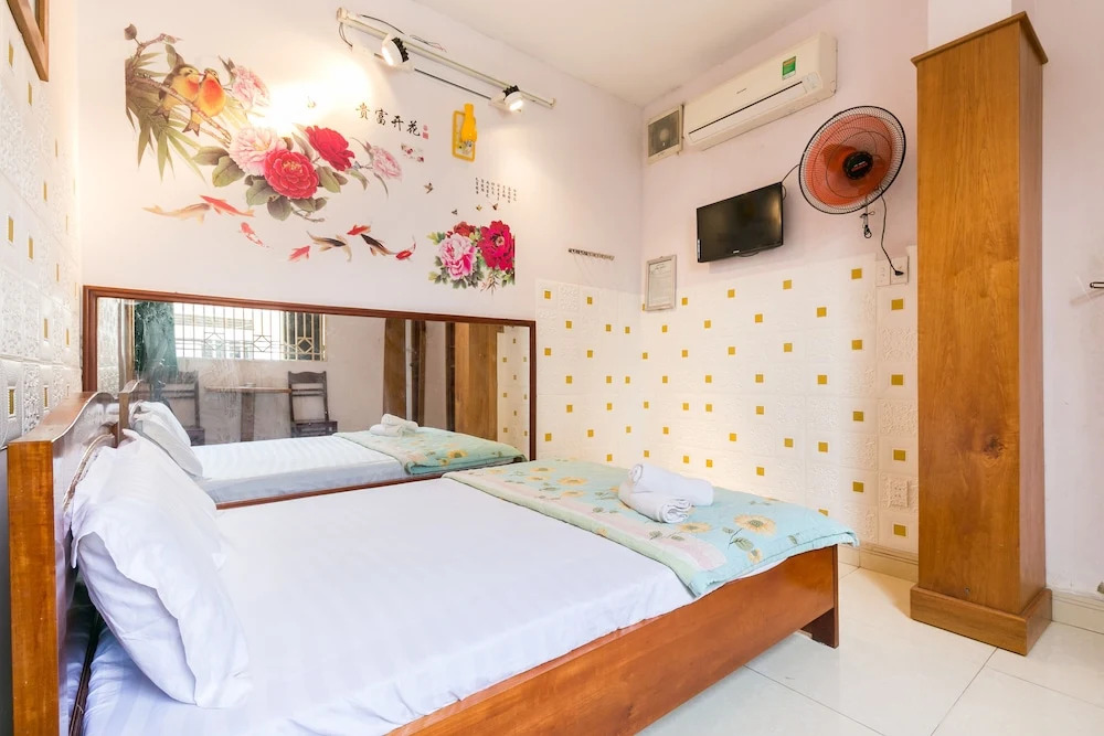 Phuong Hai Quynh by OYO Rooms