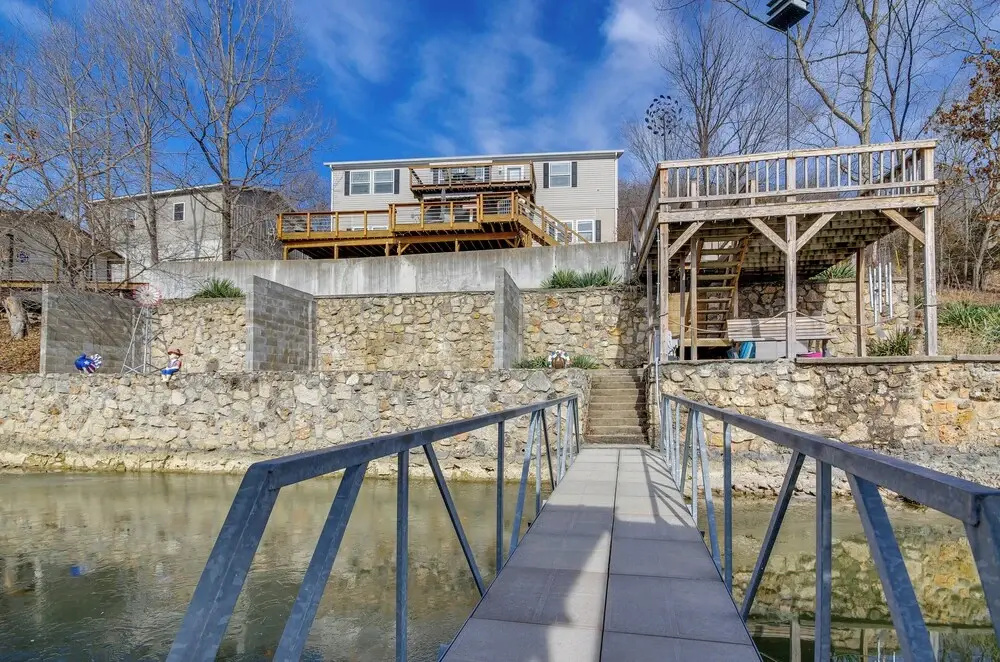 Gravois Mills Home: Boating Vacation