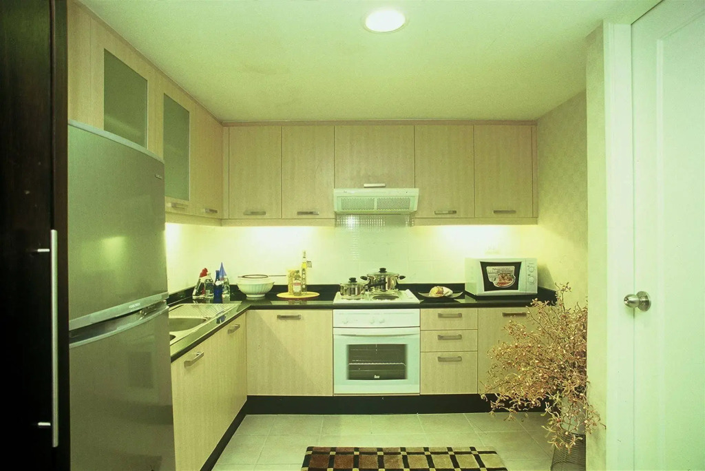 Gardengrove Suites