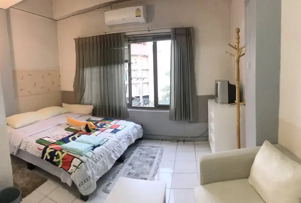 Chiang Mai Thai House,Thapae