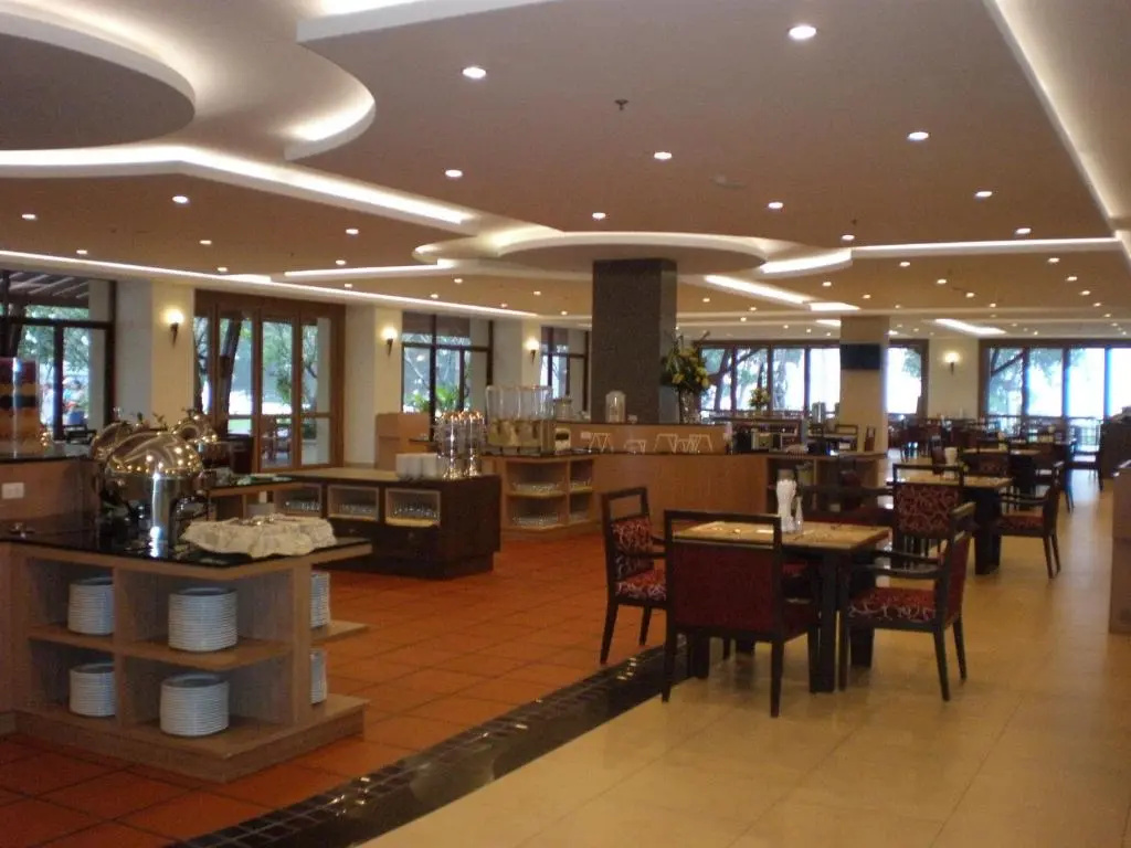 The Heritage Pattaya Beachfront Resort