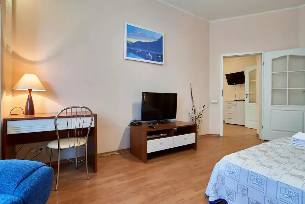 Апартаменты Home-Hotel, ул. Волошская, 51